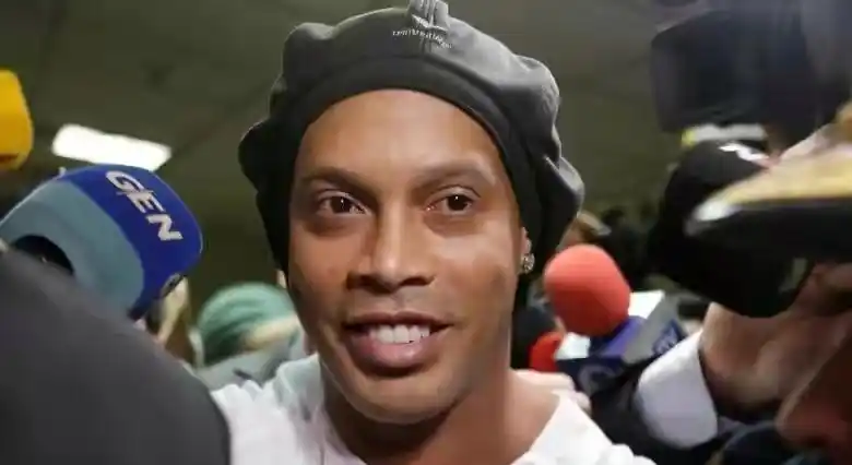 而再次成为 而再次成为